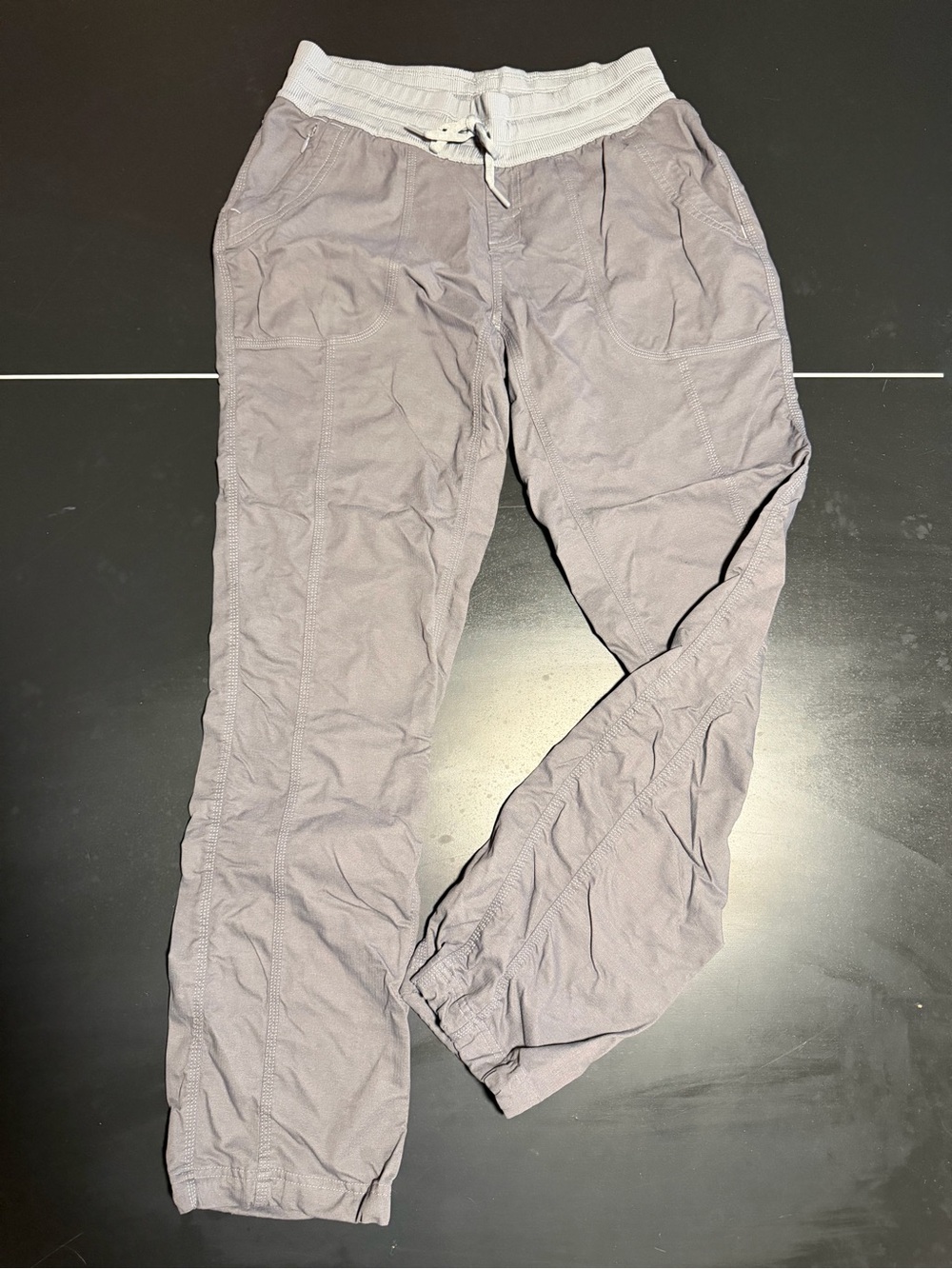 North Face Women’s Casual Drawstring Hiking Pants in Gray - Size Medium